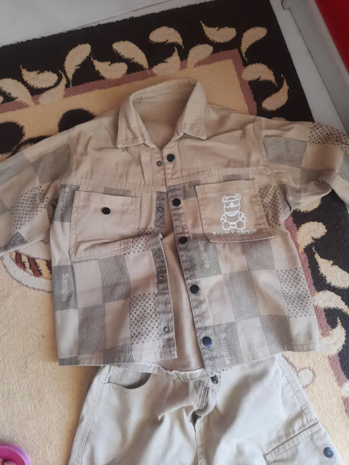 ست پاییزی|لباس|مشکیندشت, |دیوار