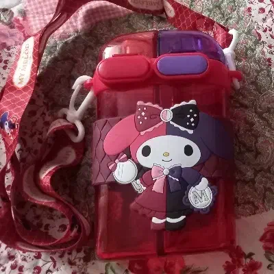 بطری آب دو مخزنه ملودی|ظروف نگهدارنده، پلاستیکی، یک‌بارمصرف|اصفهان, خرم|دیوار