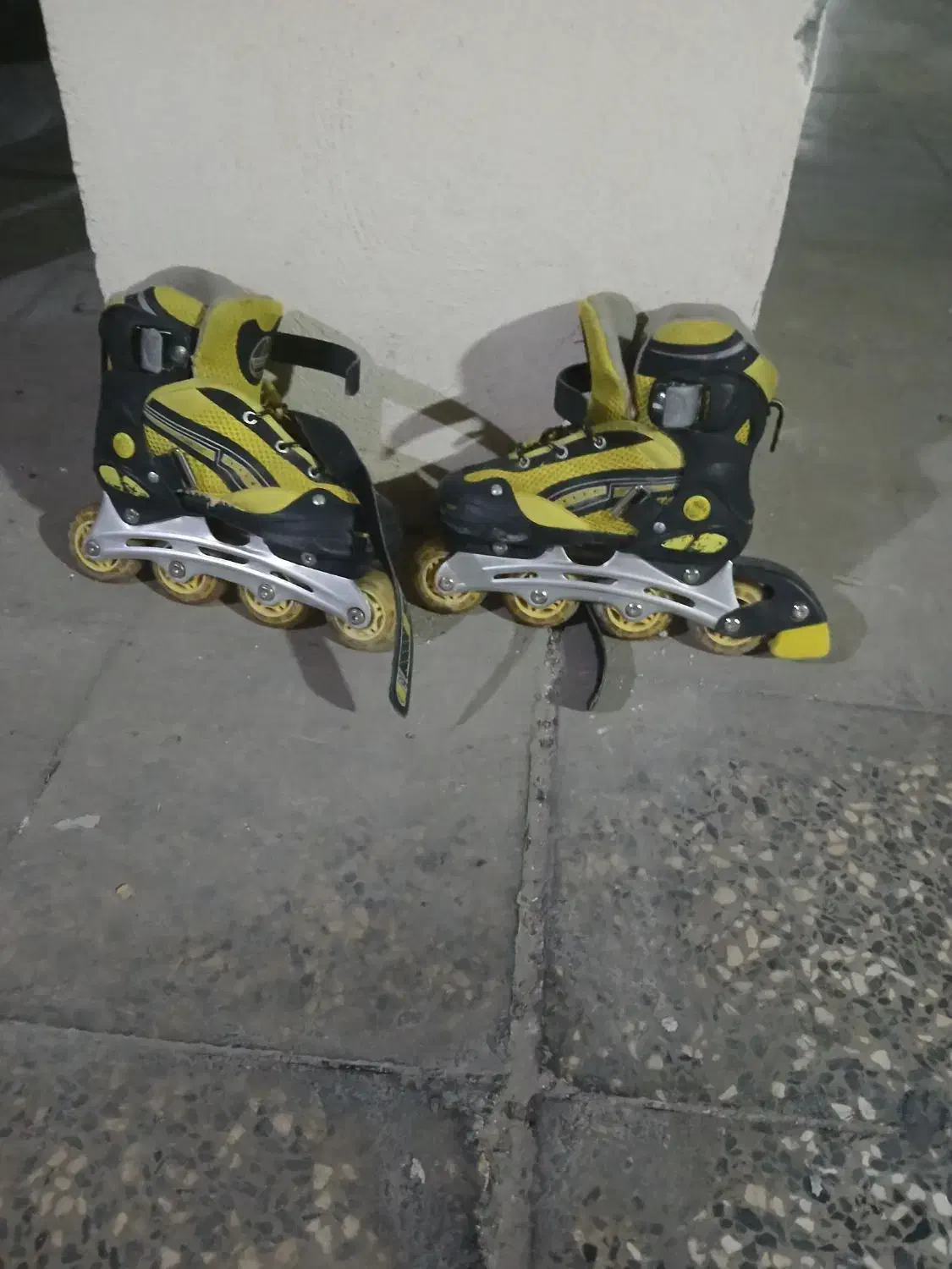 اسکیت تمیز وسالم|دوچرخه، اسکیت، اسکوتر|فولادشهر, C2|دیوار