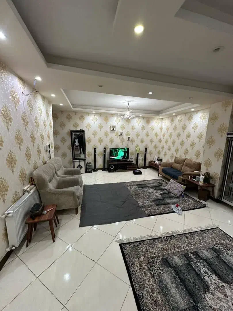 آپارتمان/۱۰۲متر/پارکینگ حصارک پایین اسلامشهربهرخ|فروش آپارتمان|اسلامشهر, شهرک سعیدیه|دیوار