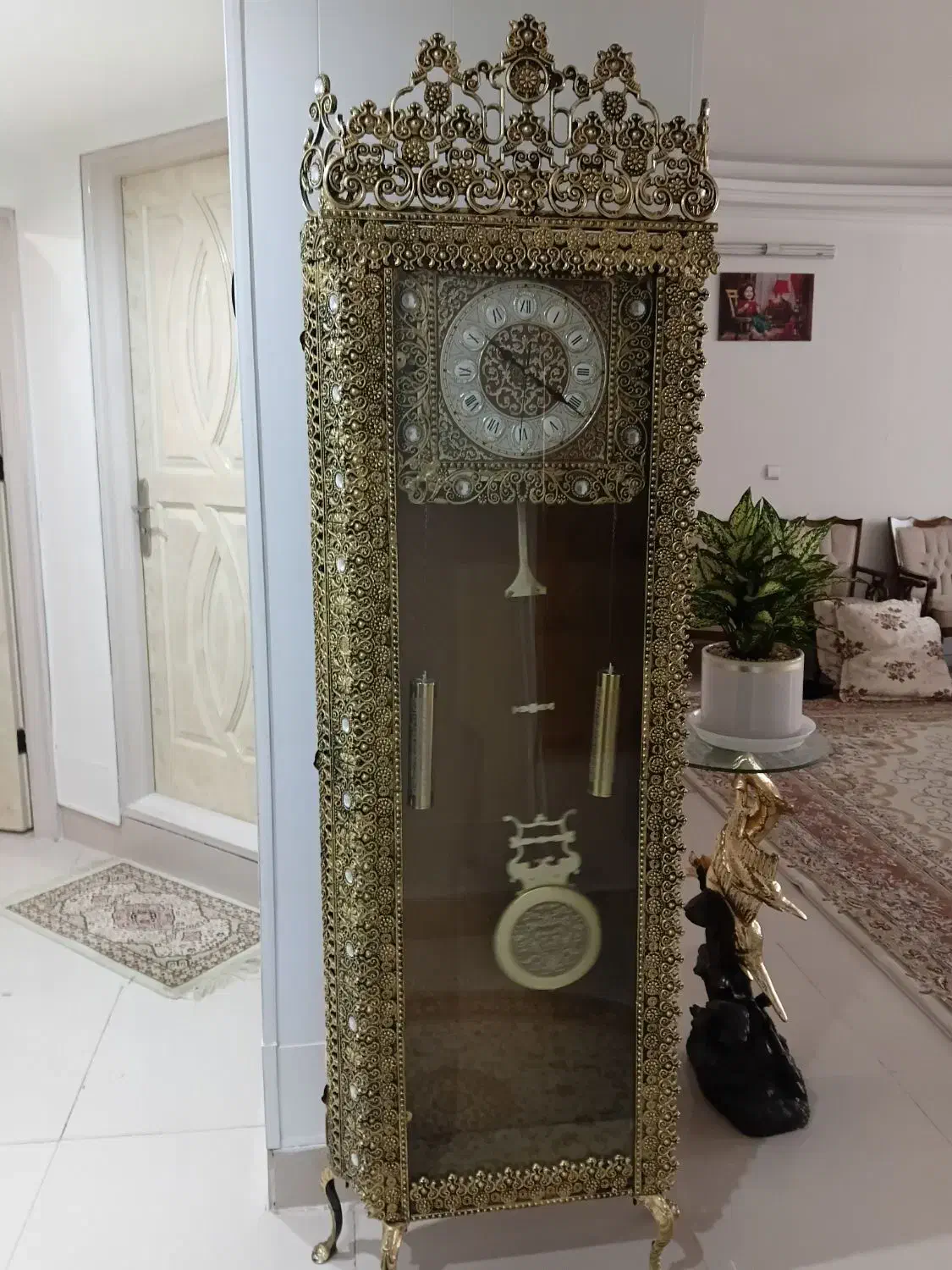 ساعت ایستاده زیبا و سالم|ساعت دیواری و تزئینی|نیشابور, شهرک اندیشه|دیوار