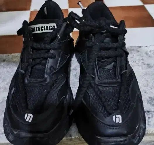 کتونی در حد نو|کیف، کفش، کمربند|نورآباد, |دیوار