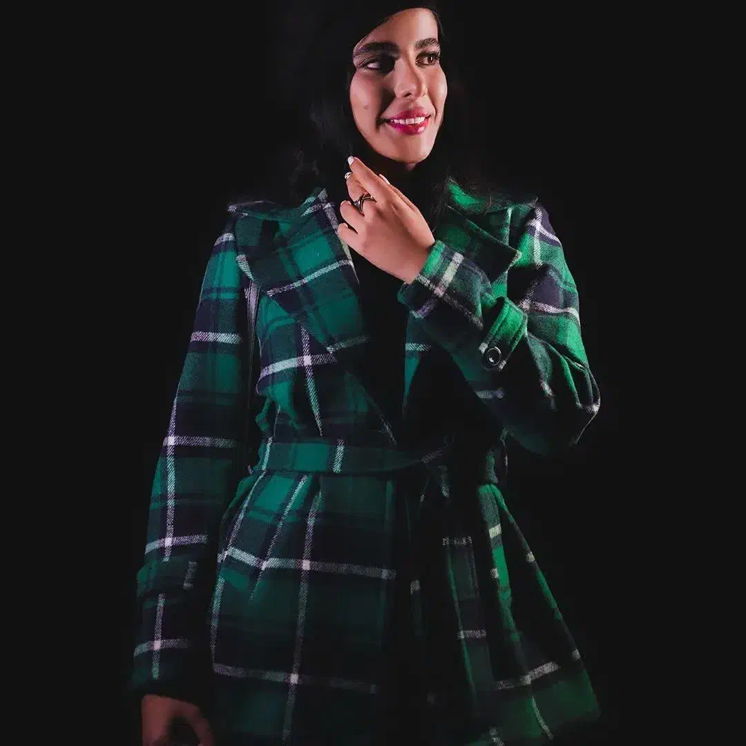 لباس|لباس|فولادشهر, فولادشهر|دیوار