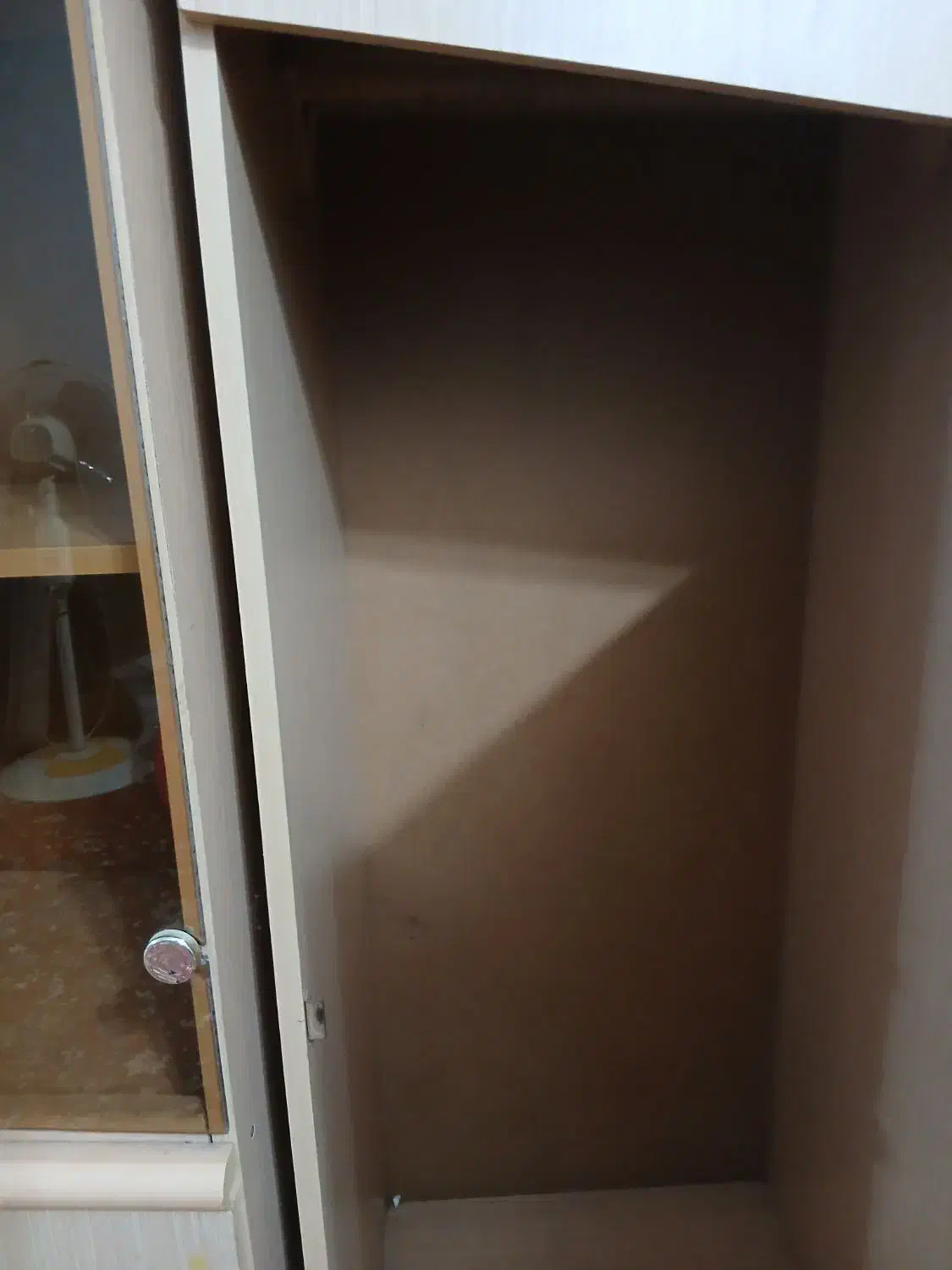 کمد|جاکفشی، کمد، دراور|آستانه اشرفیه, |دیوار