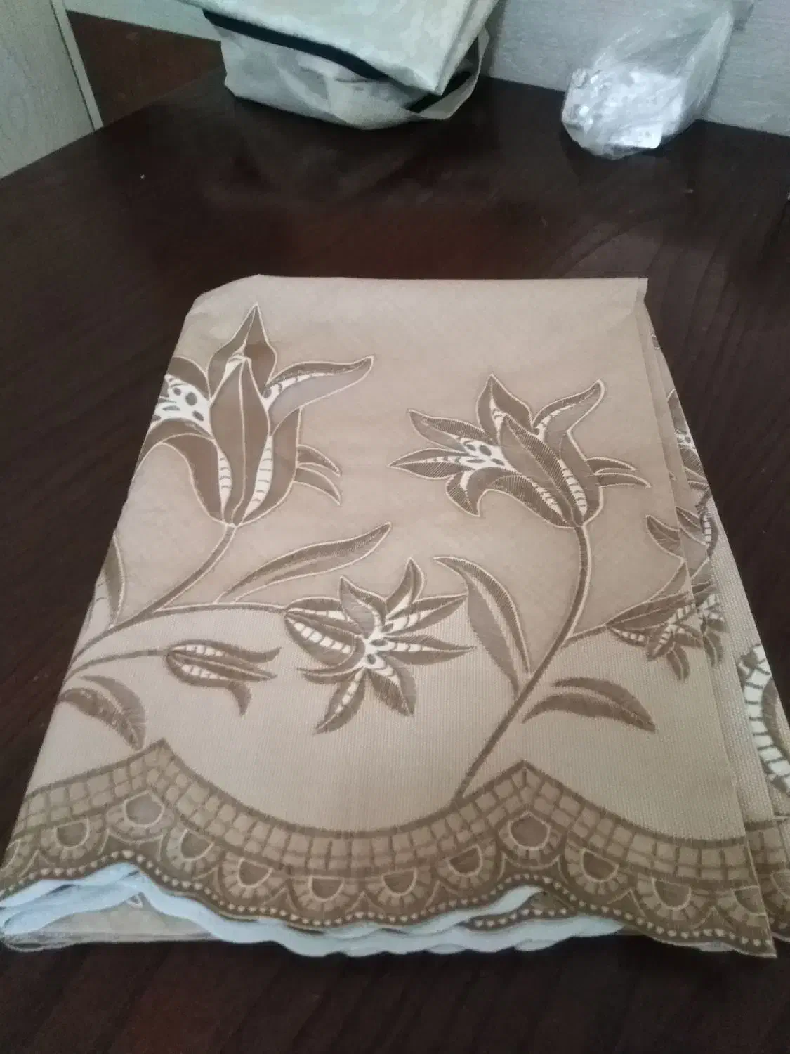 سفره خارجی 8نفره|سفره، حوله، دستمال آشپزخانه|تهران, تهرانپارس جنوبی|دیوار