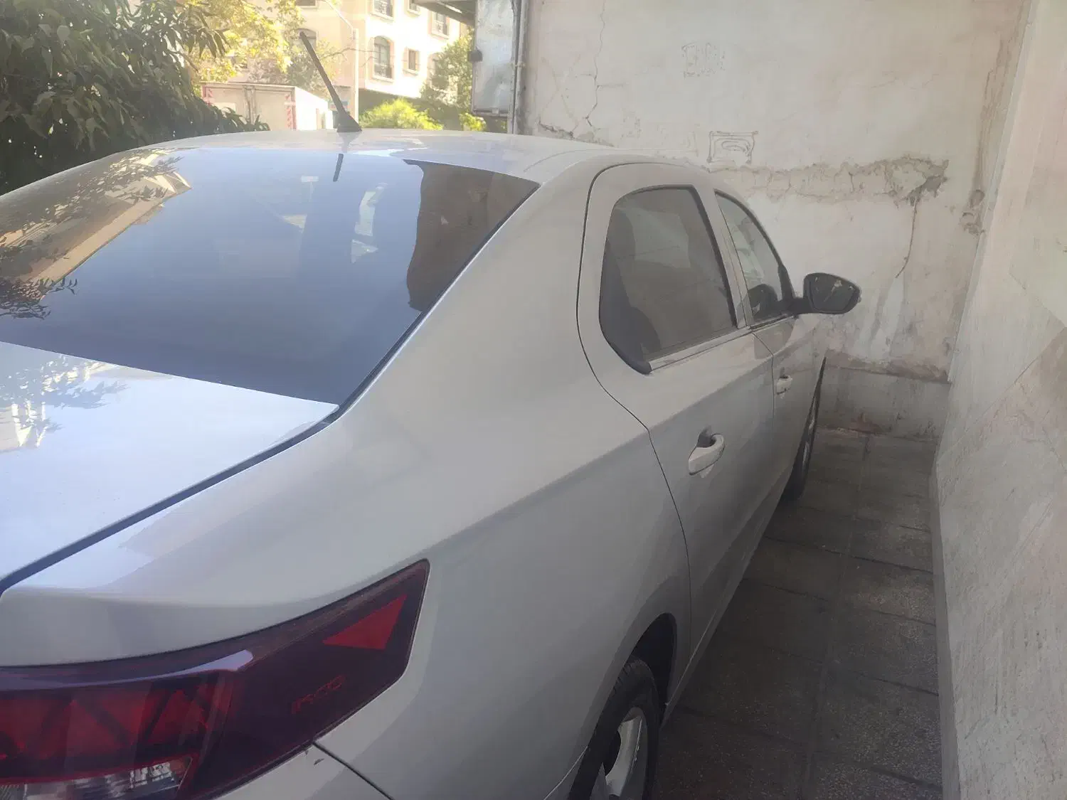 تارا وی2 اتومات خانگی|خودرو سواری و وانت|شیراز, ملاصدرا|دیوار