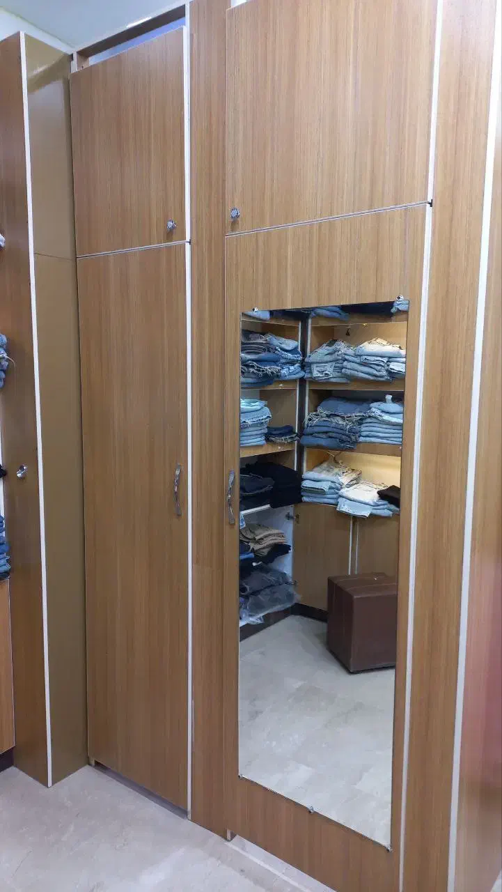 دکور و قفسه بوتیک لباس|کتابخانه، شلف، قفسههای دیواری|ایلام, |دیوار