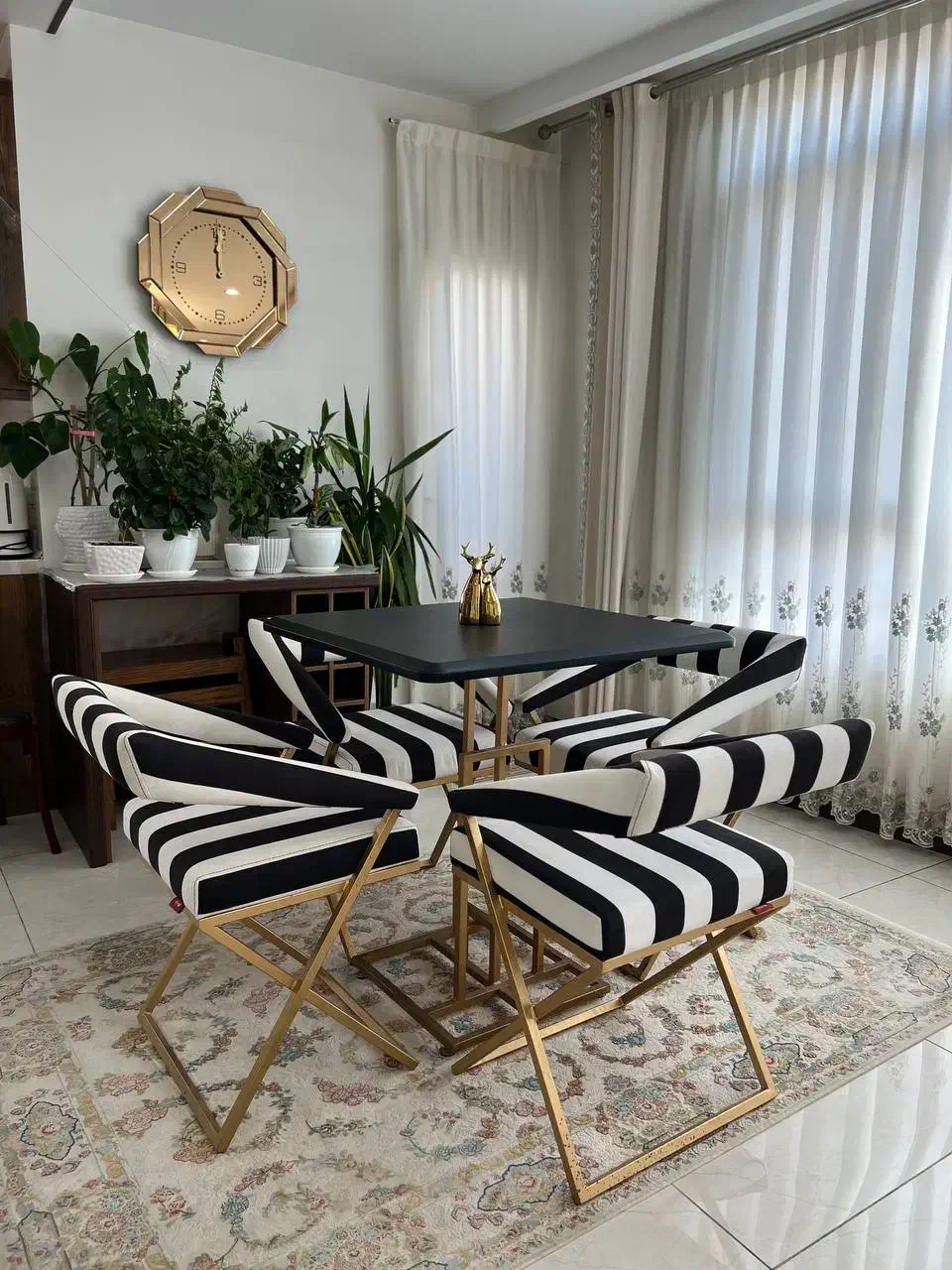 میز ۴ نفره|میز و صندلی غذاخوری|کرج, اصفهانیها|دیوار