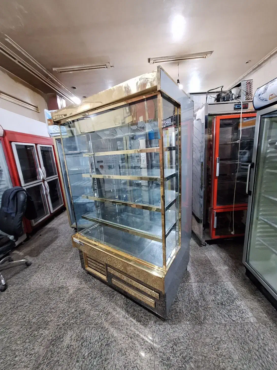 یخچال دو برنما ۱۲۰ سانتی در حد آک|فروشگاه و مغازه|اصفهان, فردوان|دیوار