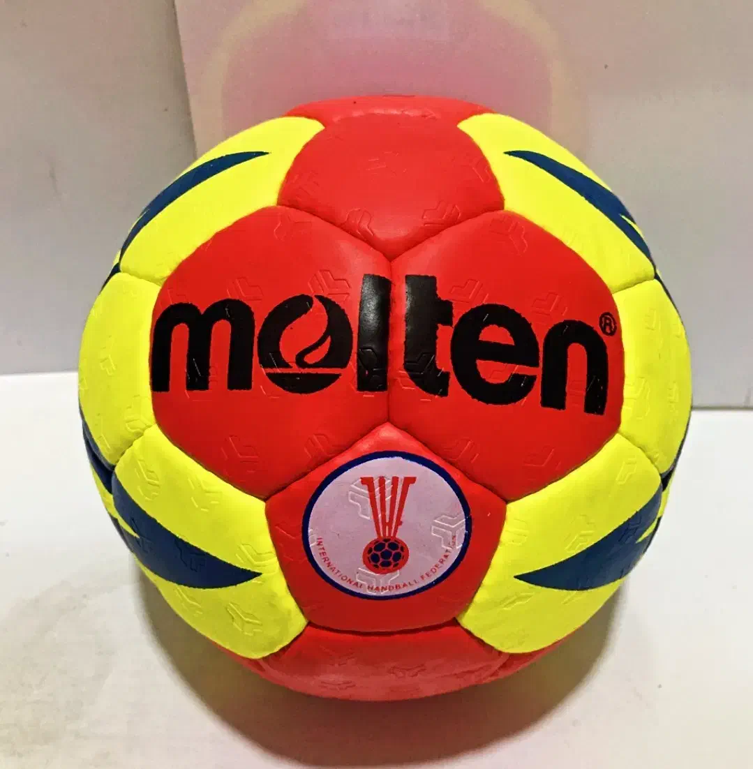 توپ هندبال مولتن به همراه اشانتیون|ورزشهای توپی|تهران, افسریه شمالی|دیوار