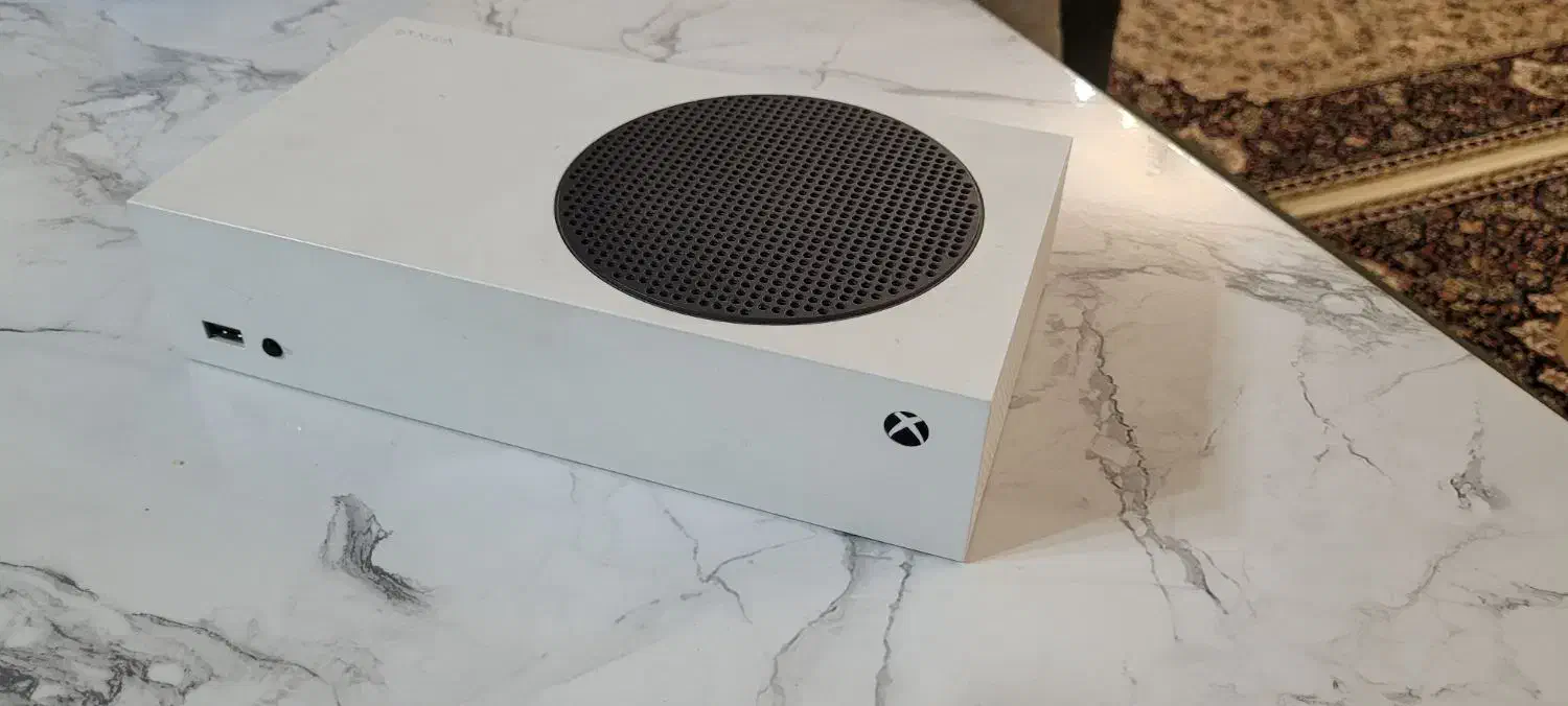 xbox seri s دو دسته همراه با شارژر|کنسول، بازی ویدئویی و آنلاین|همدان, |دیوار