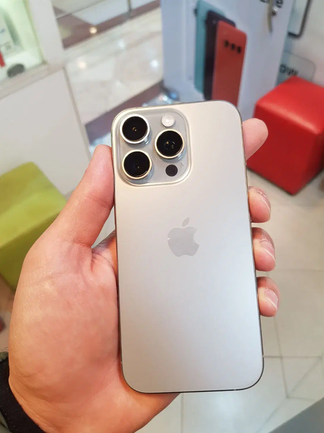 آیفون 16 پرو 256 نچرال تیتانیوم|موبایل|مشهد, ده دی|دیوار