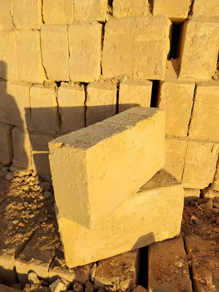 حمل ماسه نخاله آجر خاک پوکه و.. با خاور کمپرسی|خدمات حمل و نقل|همدان, |دیوار