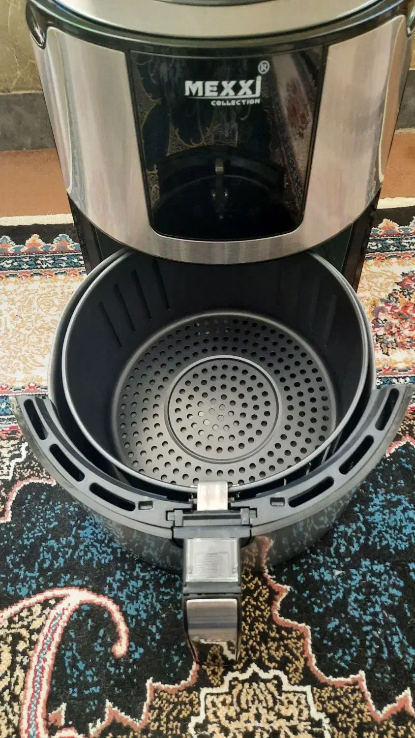 سرخ کن و هواپز بدون روغن|اجاق گاز و لوازم برقی پخت‌وپز|شیراز, شهرک صادقیه|دیوار