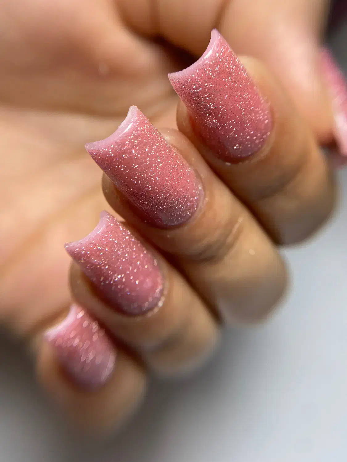 کاشت ناخن|خدمات آرایشگری و زیبایی|آستانه اشرفیه, |دیوار