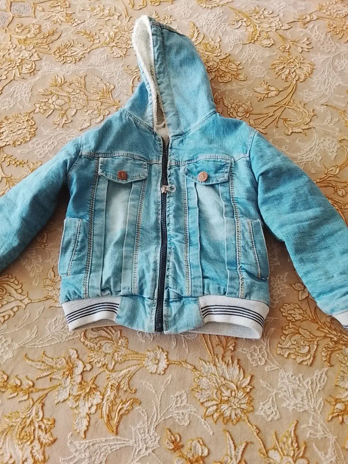 لباس بچه گانه ۲ تا ۴ سال|کفش و لباس بچه|قوچان, |دیوار