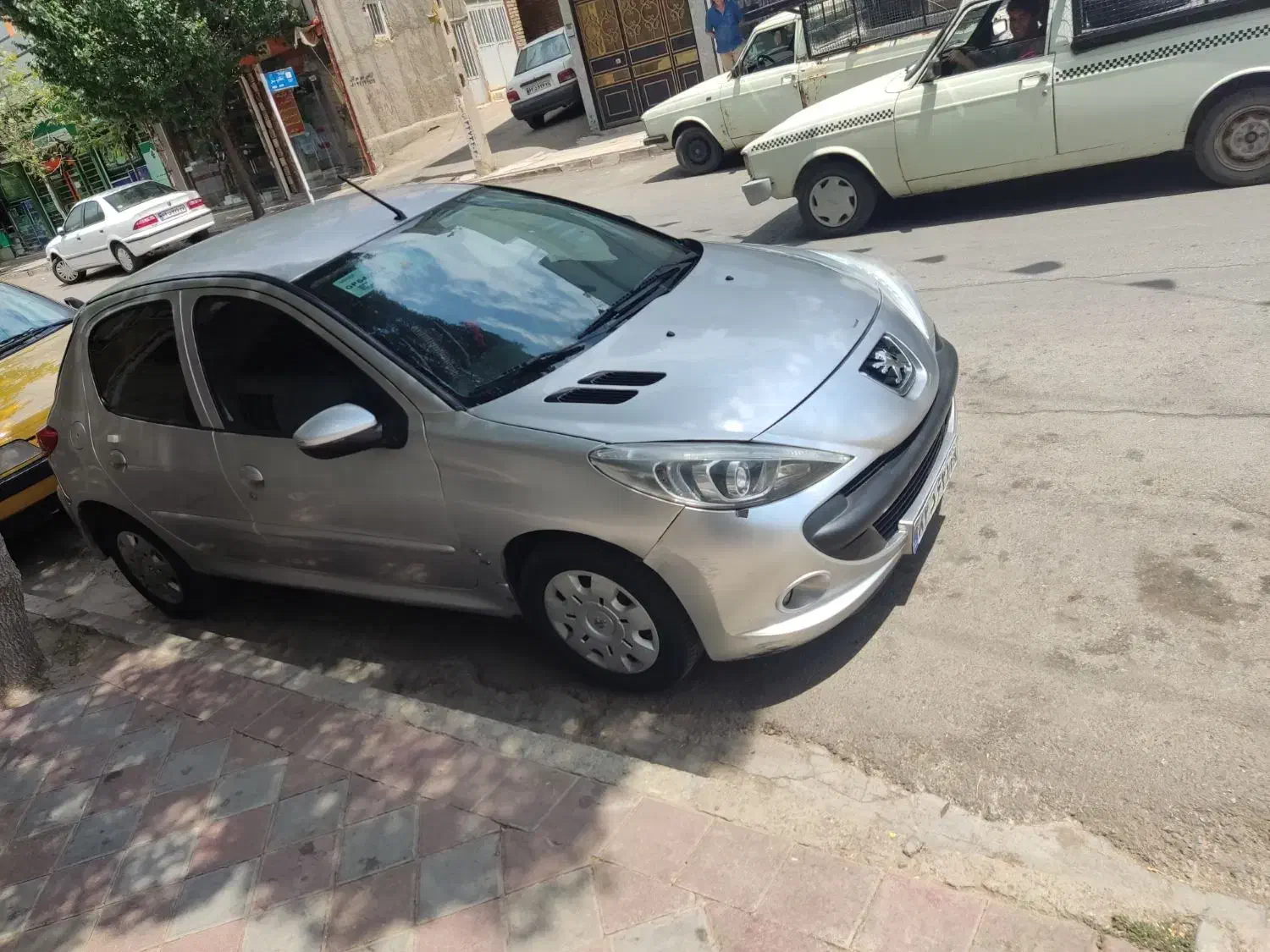 پژو207|خودرو سواری و وانت|همدان, |دیوار