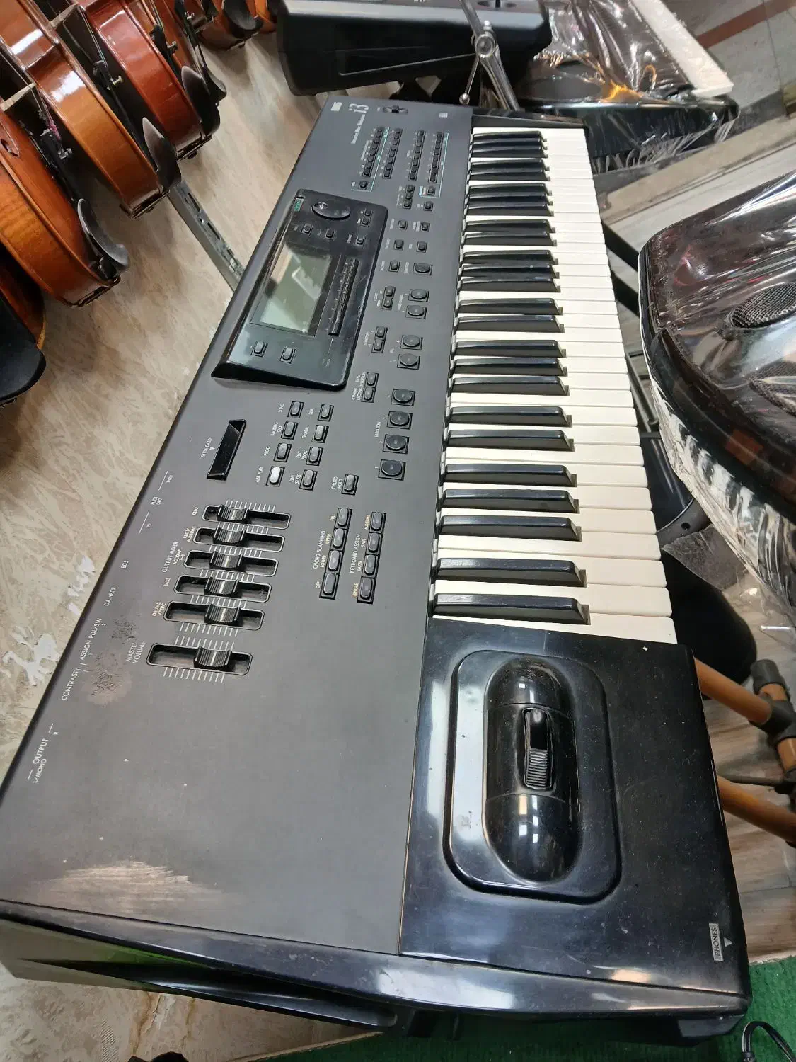 ارگ گورگi3|پیانو، کیبورد، آکاردئون|تبریز, |دیوار