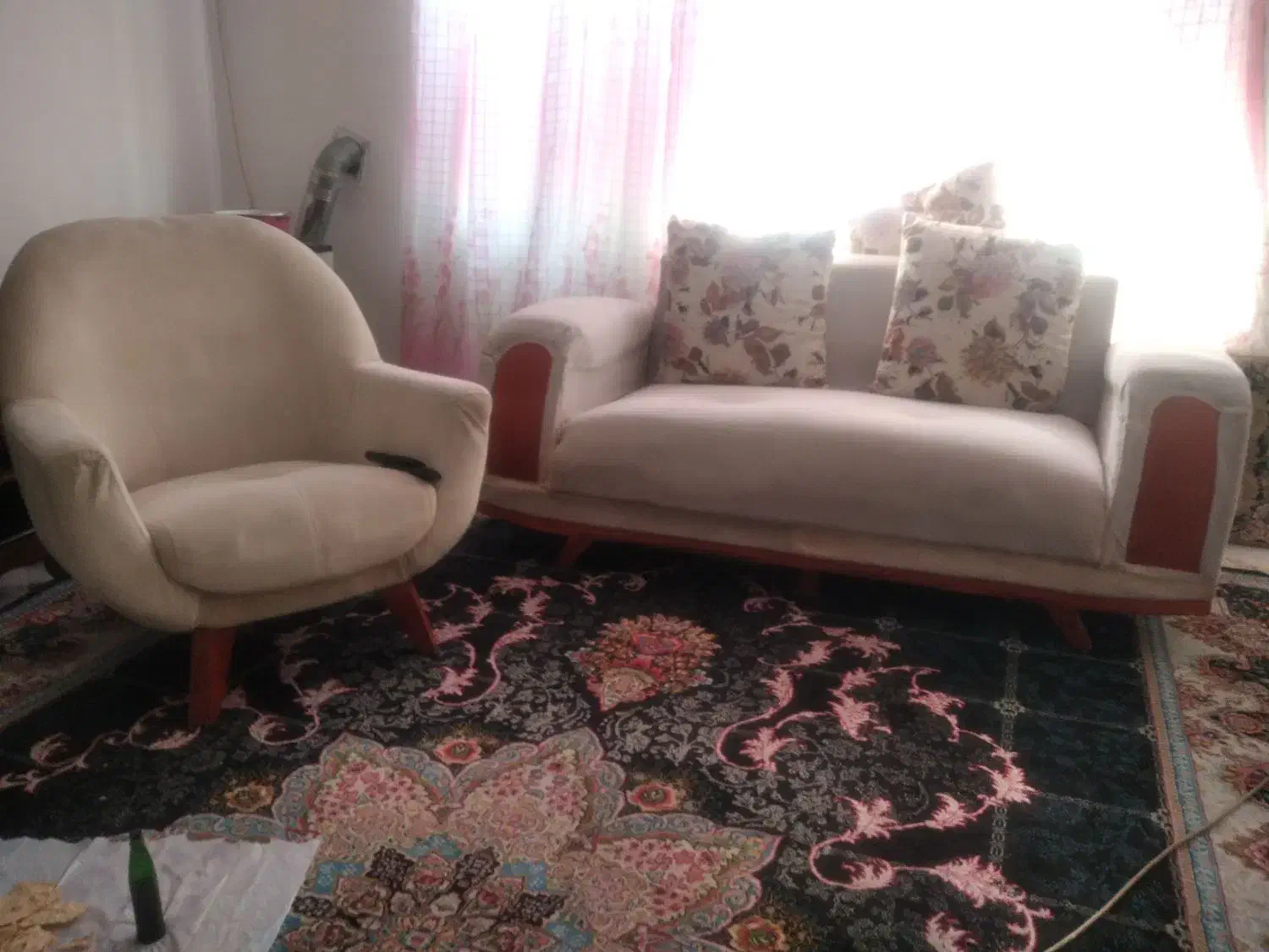 مبلمان|مبلمان خانگی و میز عسلی|دوگنبدان, |دیوار