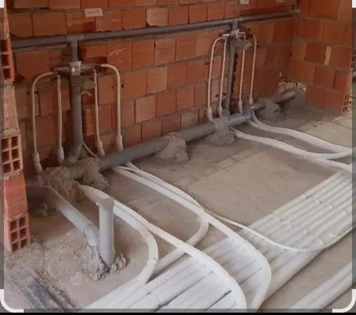 لوله کشی آب،فاضلاب،انواع لوله کشی ساختمان|خدمات پیشه و مهارت|صدرا-فارس, فاز ۱|دیوار