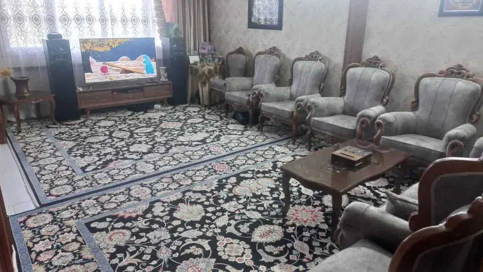 آپارتمان ۹۵متری سند دار پارکینگ دار بازسازی کد ۷۵|فروش آپارتمان|مشهد, زمرد|دیوار