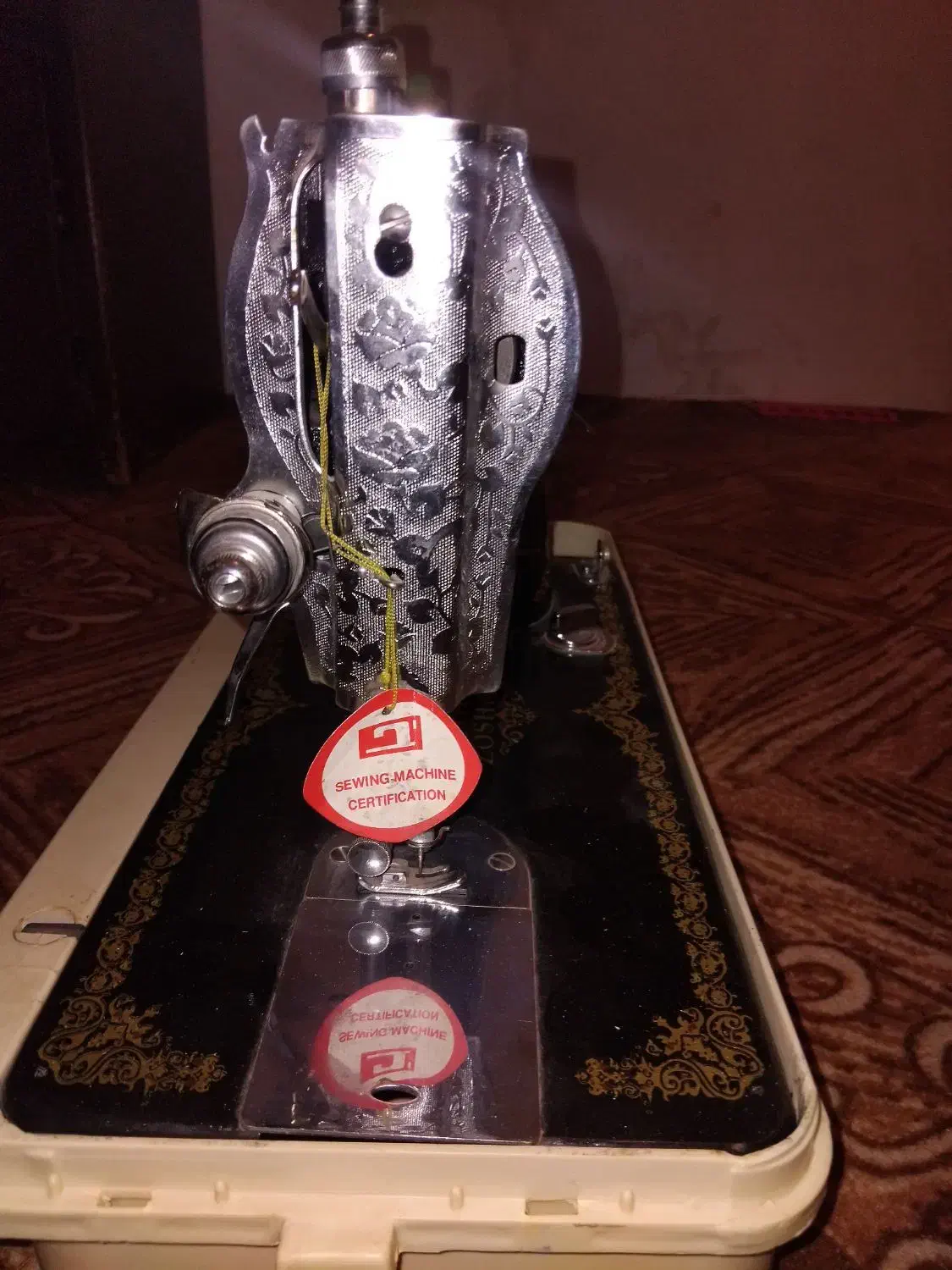 چرخ خیاطی مرد پرنده|لوازم خیاطی و بافتنی|نیشابور, جمهوری|دیوار