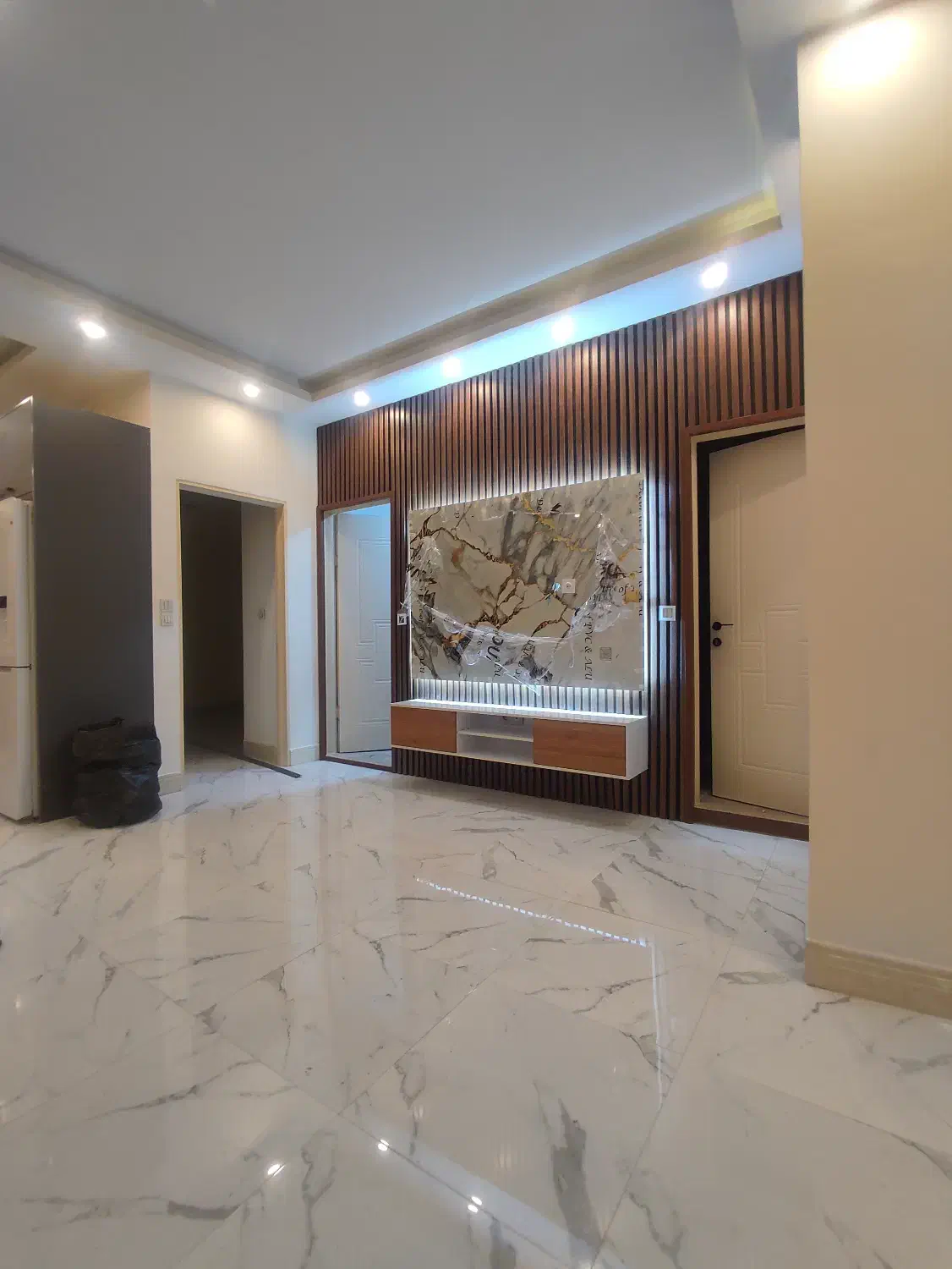 نصابقرنیزترمووپارکت اسمان مجازیtvwallتیویوال|خدمات پیشه و مهارت|رشت, سلیمانداراب|دیوار