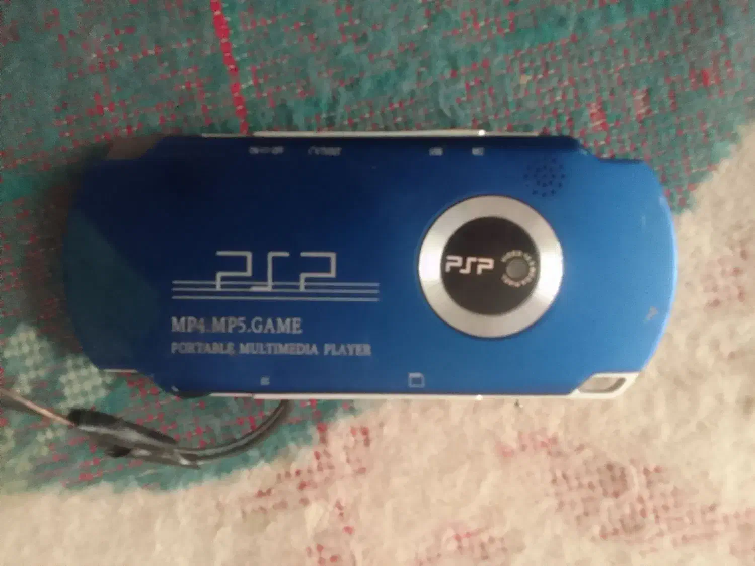 دستگاه بازی و آهنگ و هم فیلمشو نگاه کنی باهاش  ۷۰۰|کنسول، بازی ویدئویی و آنلاین|مشهد, نوید|دیوار