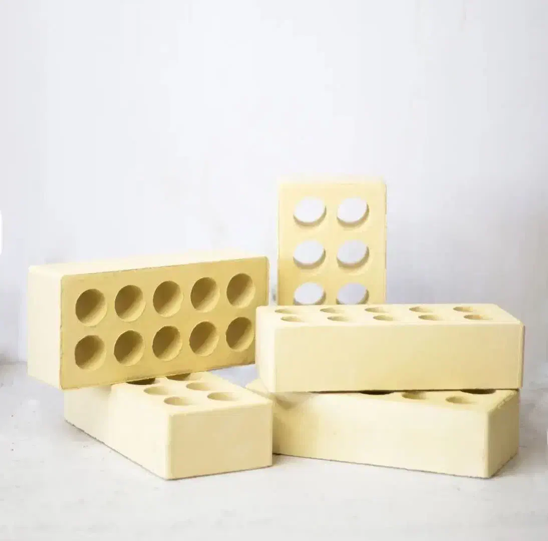 بنای آجر ده سوراخه نیازمندیم|استخدام معماری، عمران و ساختمانی|زنجان, |دیوار