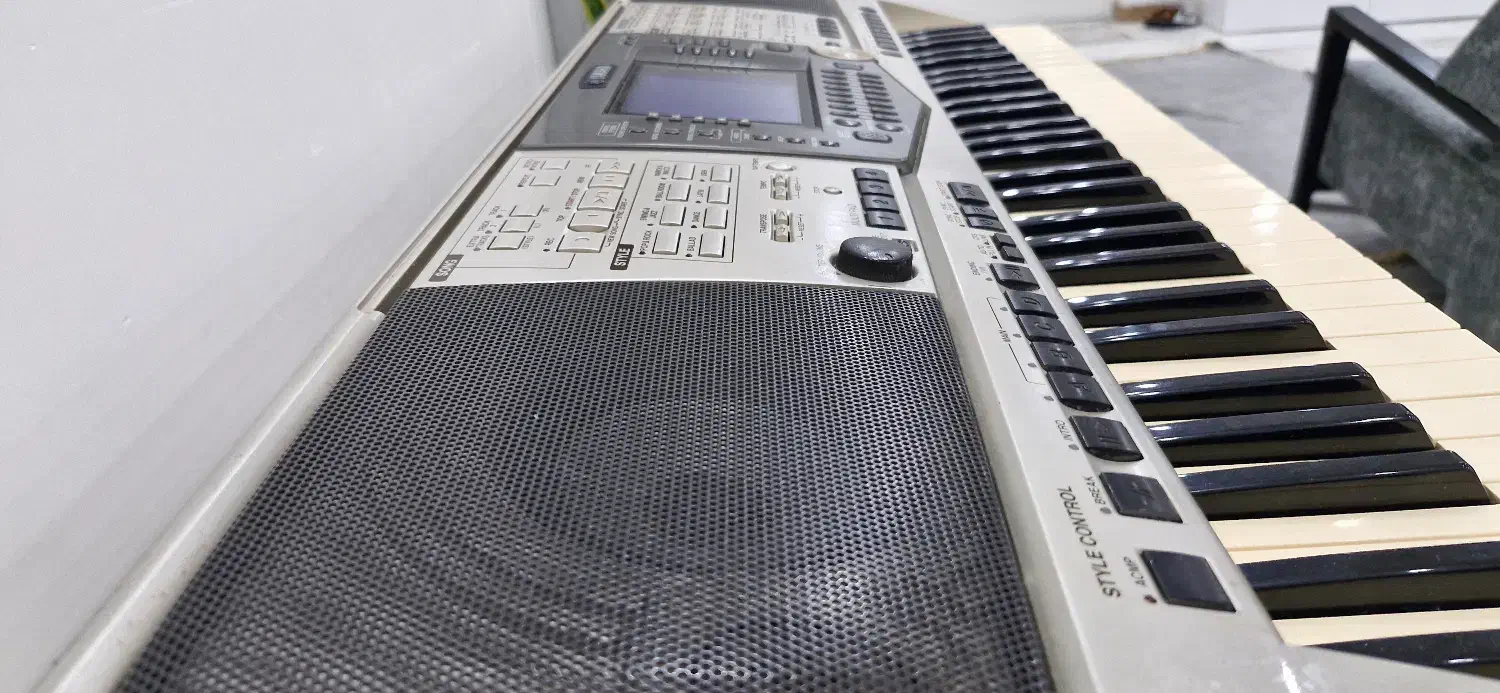 ارگ مدل یاماهاpsr2000  ژاپن|پیانو، کیبورد، آکاردئون|گنبد کاووس, |دیوار