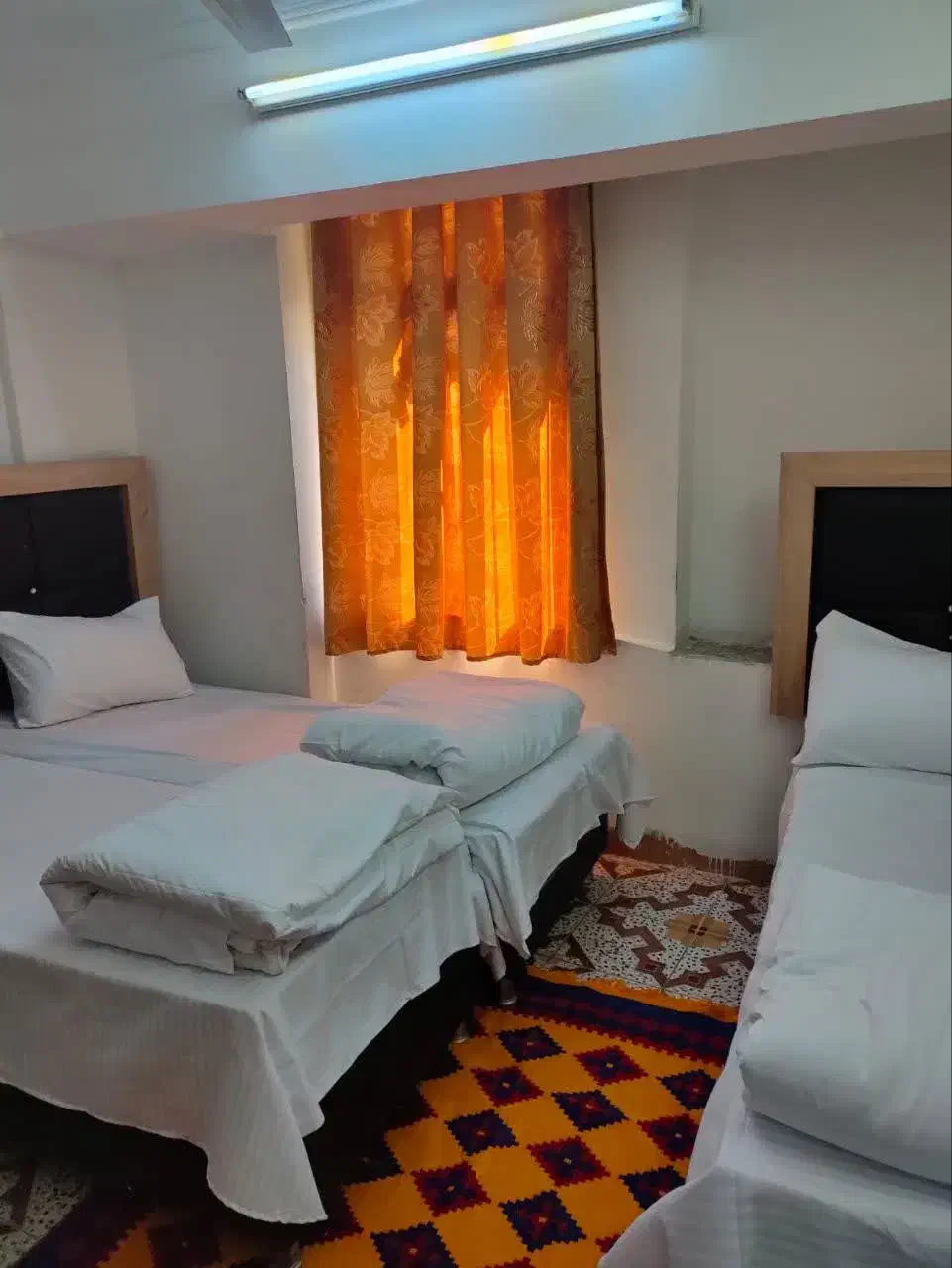 کاروان مشهد اتوبوس،قطار و کربلا|تور و چارتر|بروجرد, |دیوار