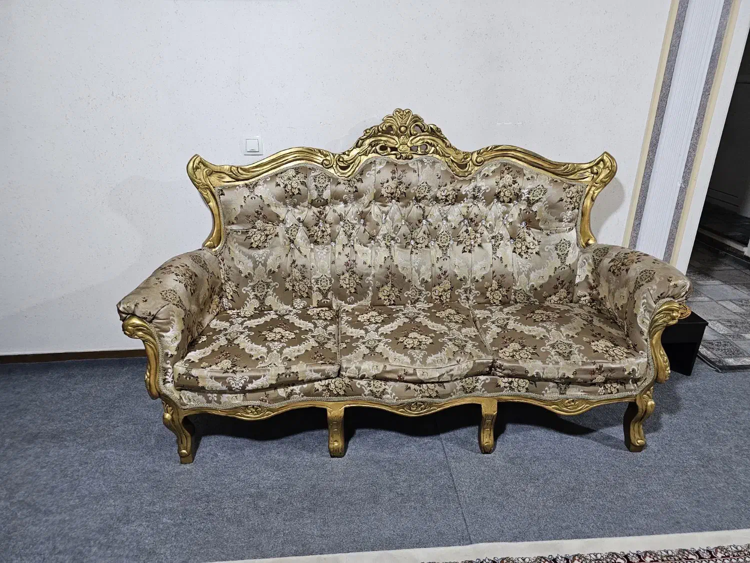 مبل سلطنتی|مبلمان خانگی و میز عسلی|نشتارود, |دیوار