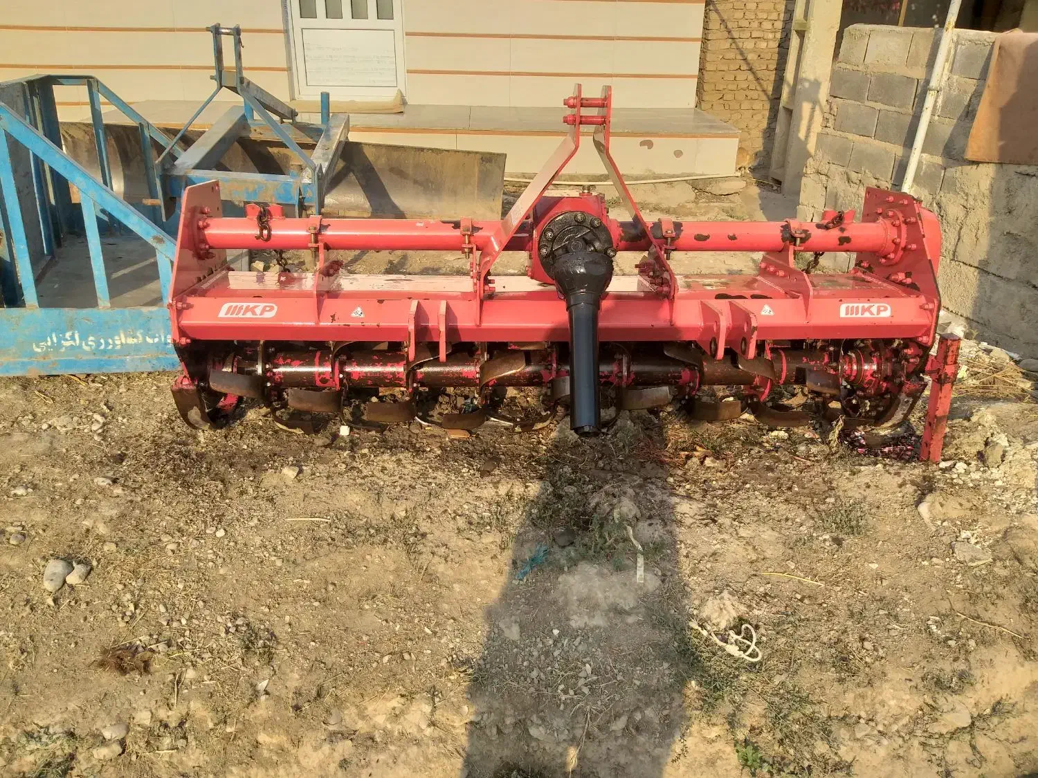 کلوخ کوب|ماشین‌آلات صنعتی|خان ببین, |دیوار