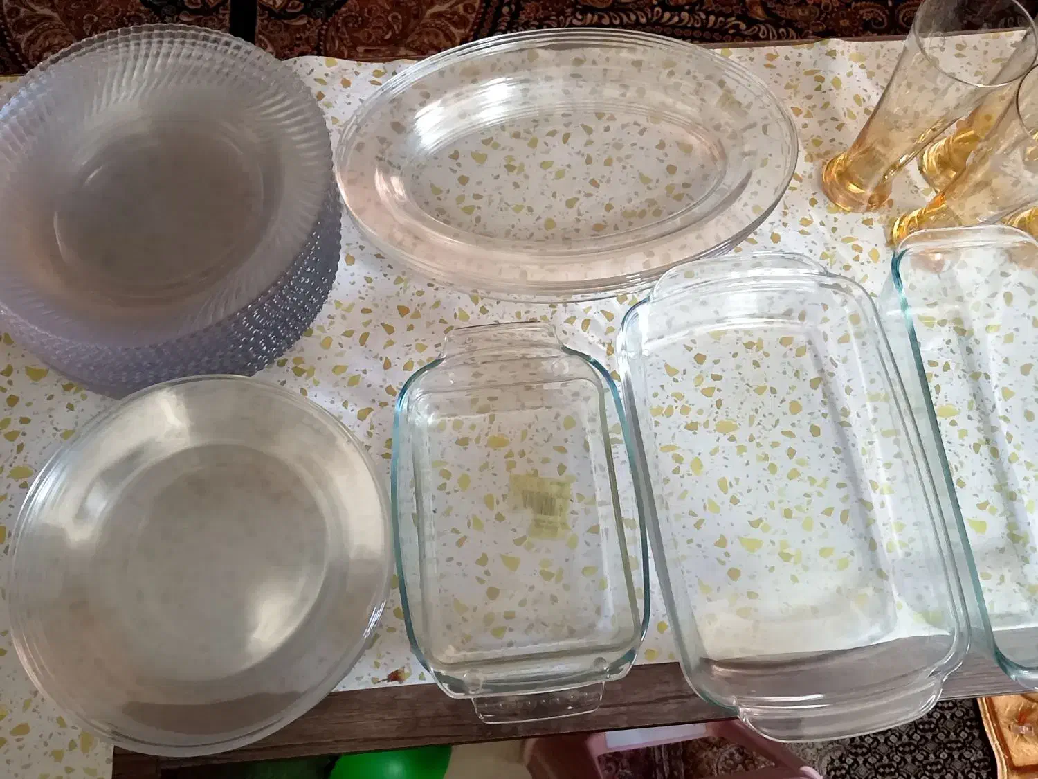 قیمت خیلی مناسب از40هزار تومان تا 800|ظروف سرو و پذیرایی|شاهین‌شهر, خانه کارگر|دیوار