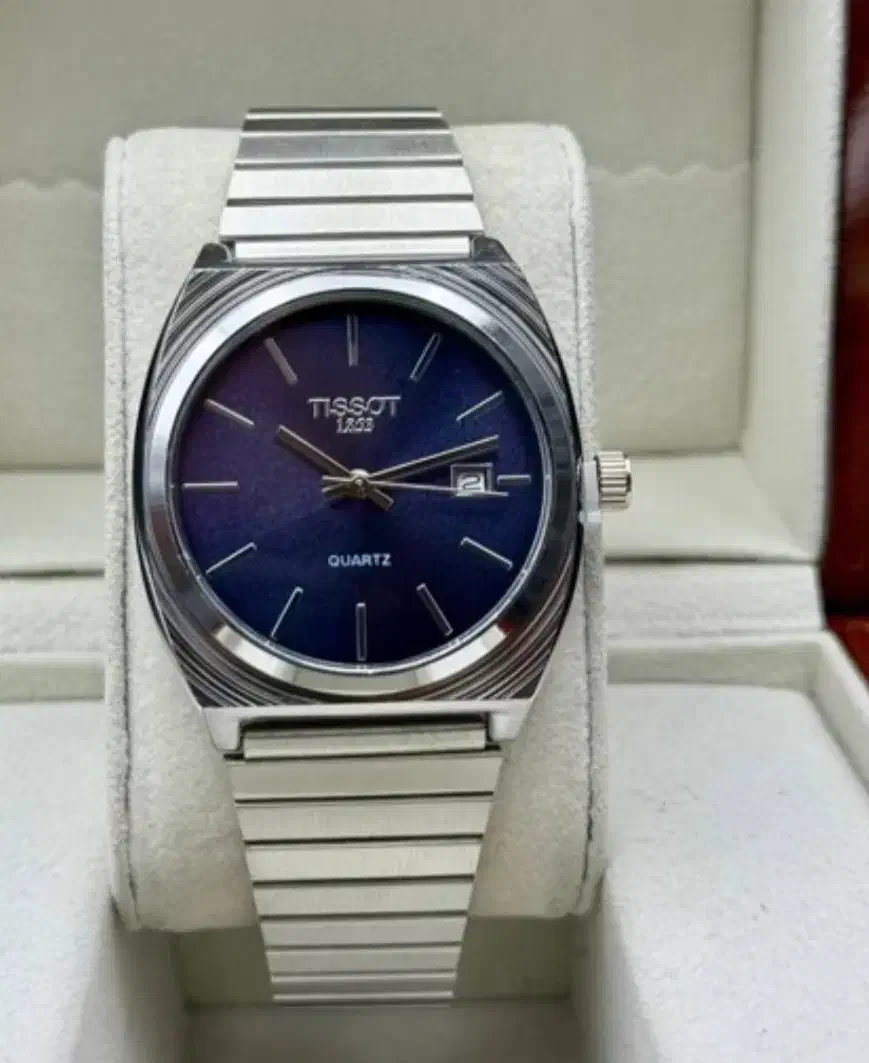 ساعت تیسوت|ساعت|اردبیل, |دیوار