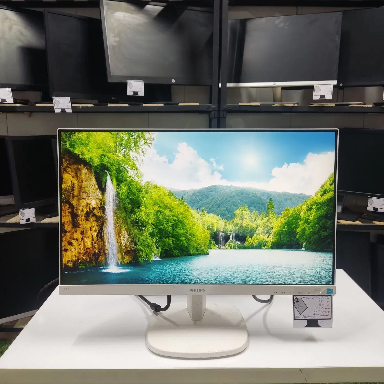 مانیتور استوک  HDMI و VGA عمده وتک|قطعات و لوازم جانبی رایانه|بوشهر, |دیوار
