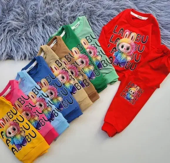 لباس بچگانه با قیمت مناسب|کفش و لباس بچه|مراغه, |دیوار