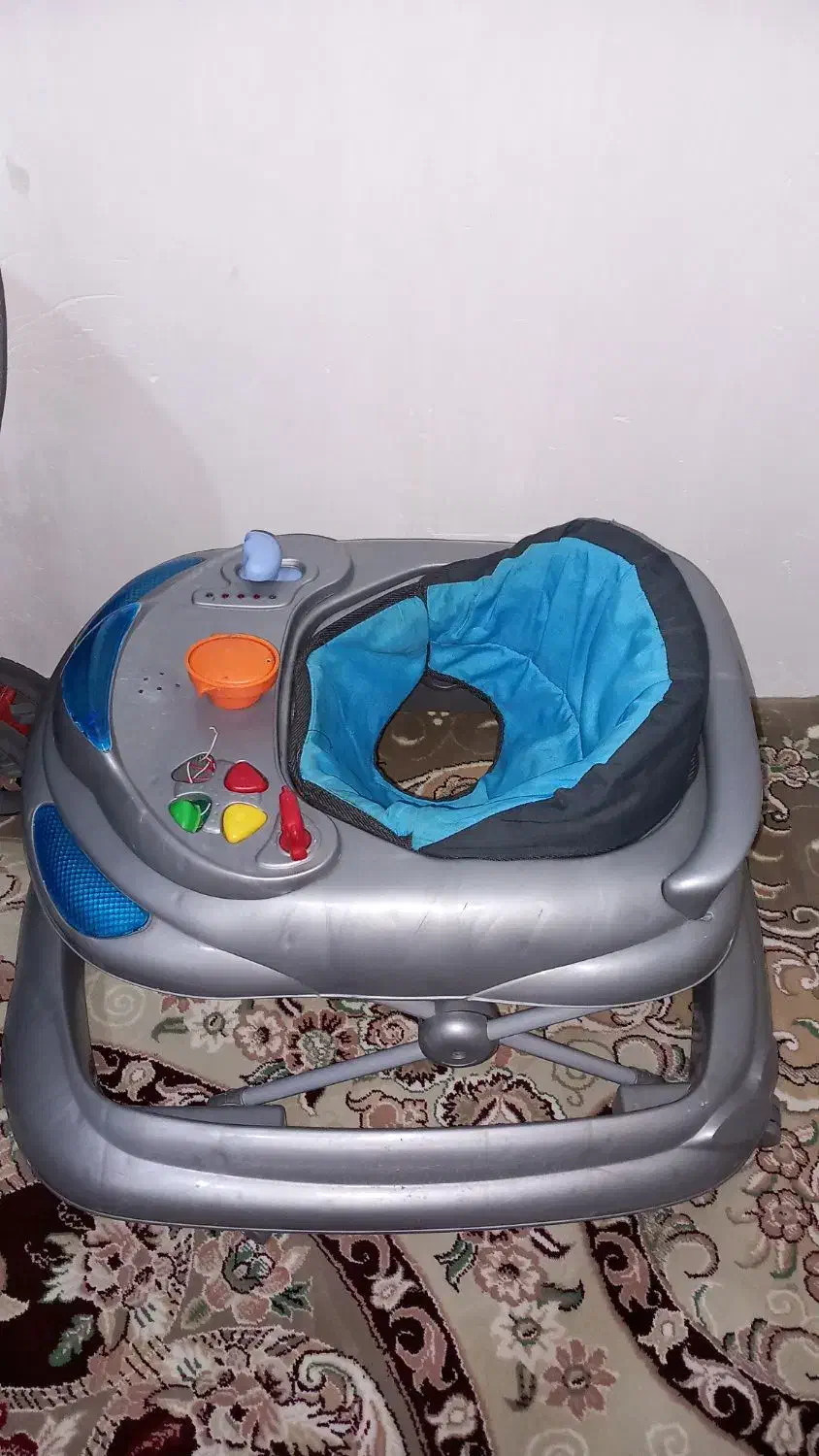 فروش کالسکه -روروعک -کریر به قیمت خیلی پایین|کالسکه و لوازم جانبی|میانه, |دیوار