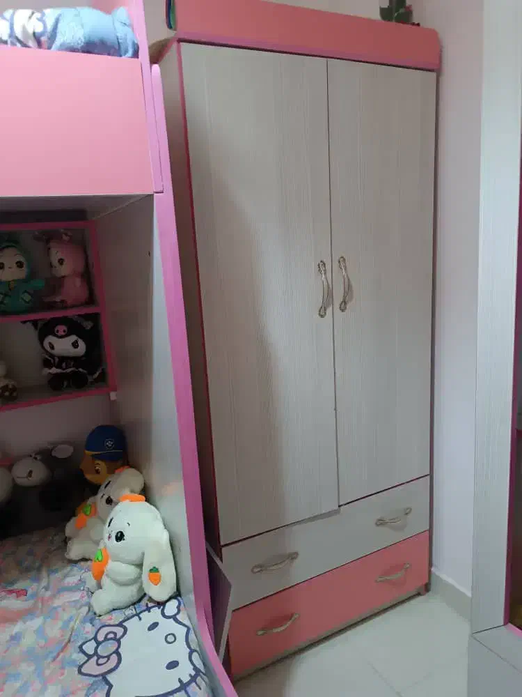 تخت و کمد کودک|تخت و سرویس خواب|قرچک, مهدیه|دیوار