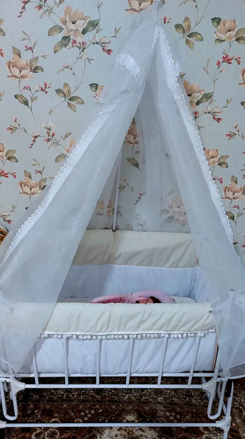 گهواره کودک|تخت و صندلی بچه|بندر ماهشهر, |دیوار