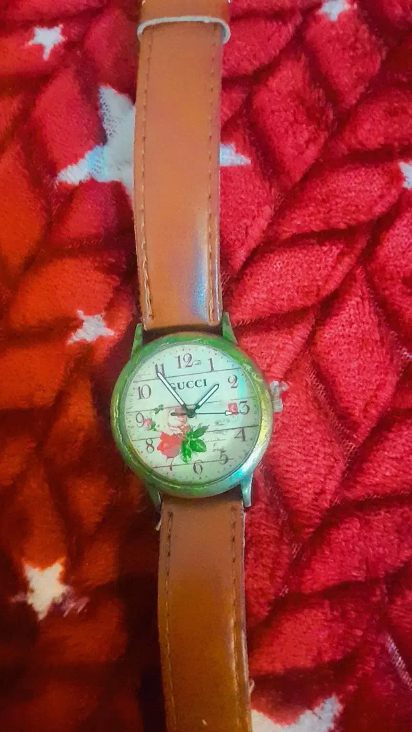 ساعت بسیار زیبا|ساعت|جهرم, |دیوار