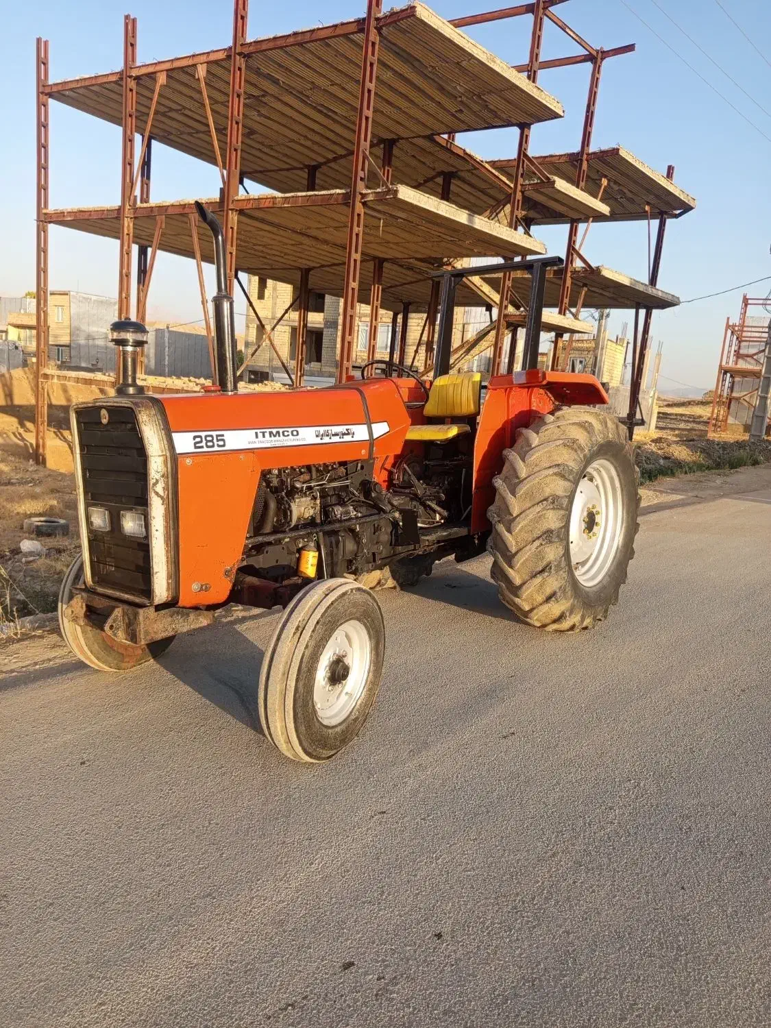 تراکتور فرگوسن مدل 83|خودرو سنگین|نهاوند, |دیوار