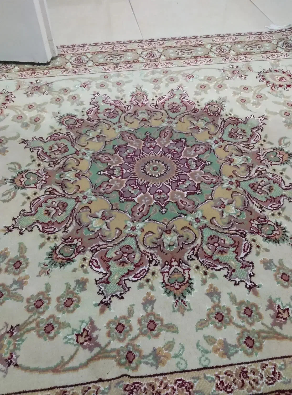 قالیچه سالم بودن سوختگی و پارگی|فرش|مشهد, امیریه|دیوار