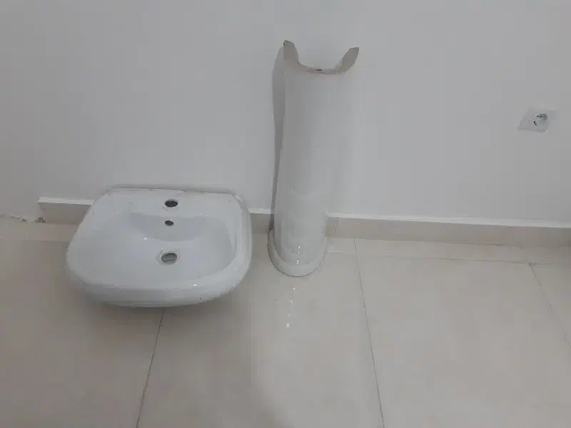 روشویی دست شویی(سرویس بهداشتی) یا حمام|لوازم سرویس بهداشتی|رشت, کوی امام رضا|دیوار