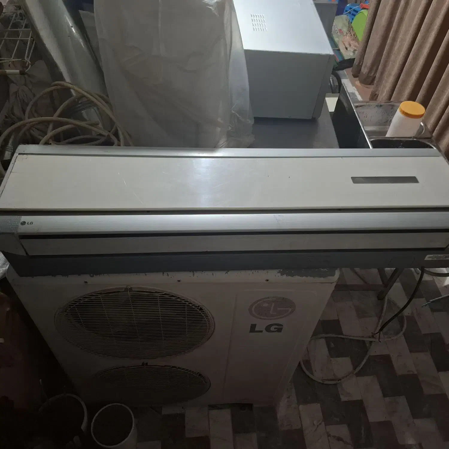 کولر گازی ال جی ۳۸۰۰۰|کولر گازی و فن‌کوئل|قم, زنبیل آباد|دیوار