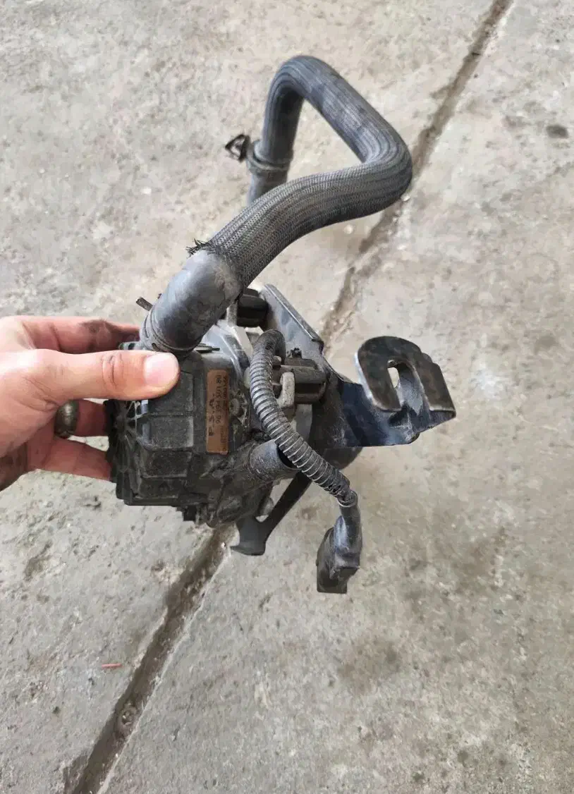 تعدادی لوازم پژو پارس ELX  زانتیا ۱۸۰۰|قطعات یدکی و لوازم جانبی|تبریز, |دیوار