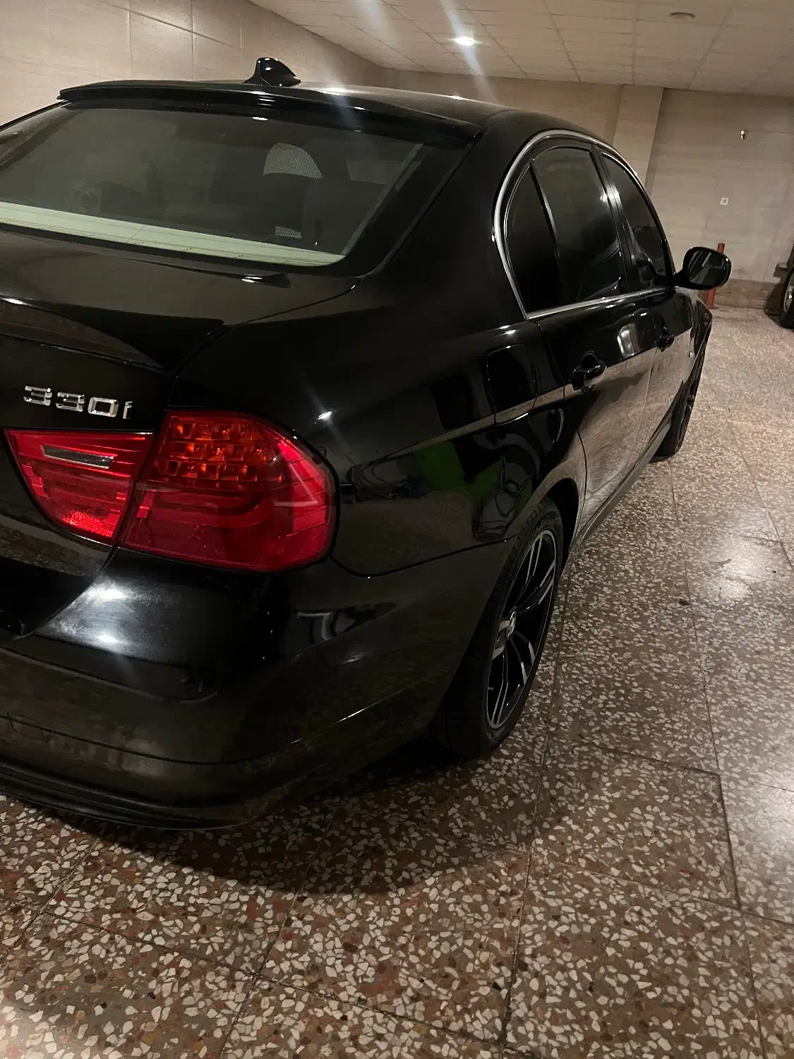 BMW 325i مدل ۲۰۱۰|خودرو سواری و وانت|تهران, پاسداران|دیوار