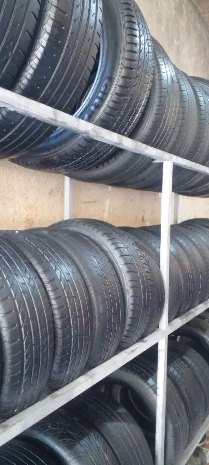 لاستیک نو وست دوم|قطعات یدکی و لوازم جانبی|قم, زند آباد|دیوار