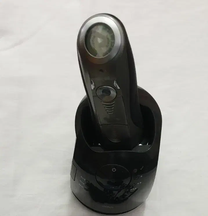 ماشین ریش تراش براون سری 7|آرایشی، بهداشتی، درمانی|کیش, |دیوار