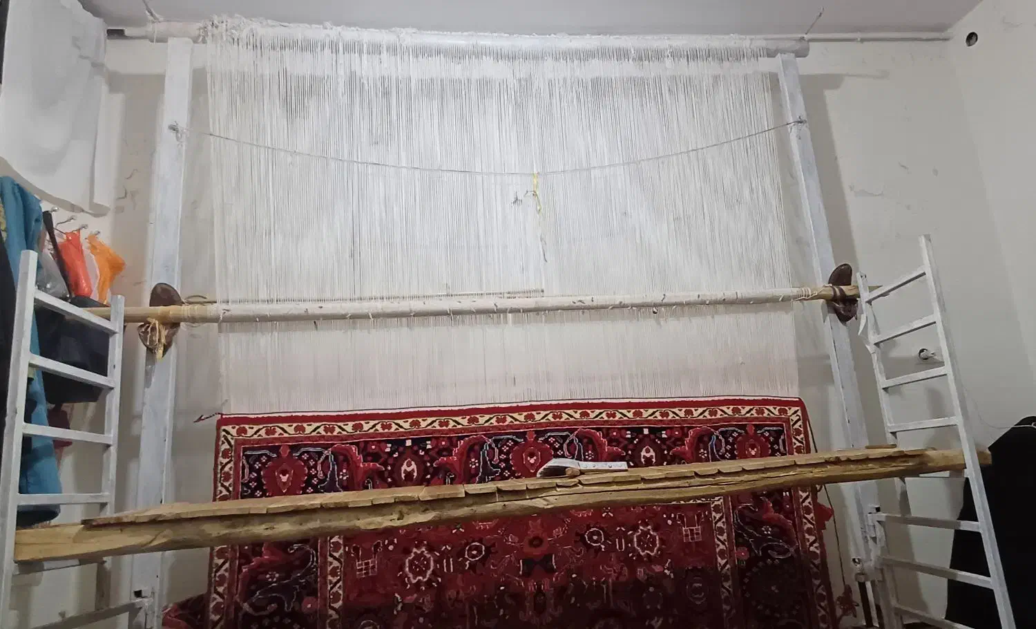 دار قالی|لوازم خیاطی و بافتنی|نهاوند, |دیوار